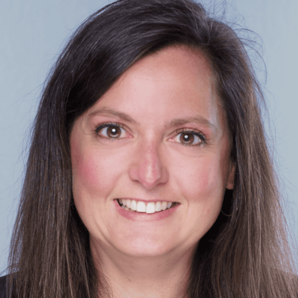 Photo of Lindsay Parker